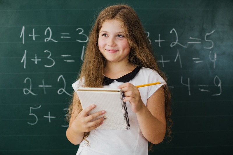 как помочь ребенку выучить математику