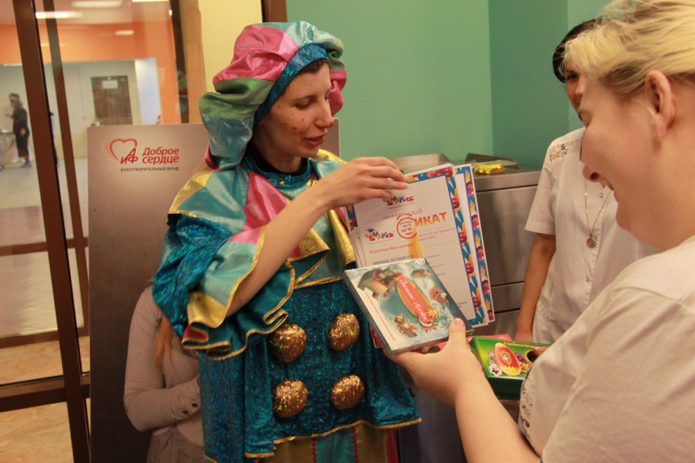«Академия развития интеллекта AMAKids» приняла участие в благотворительной акции «Пасхальная радость» в Морозовской больнице
